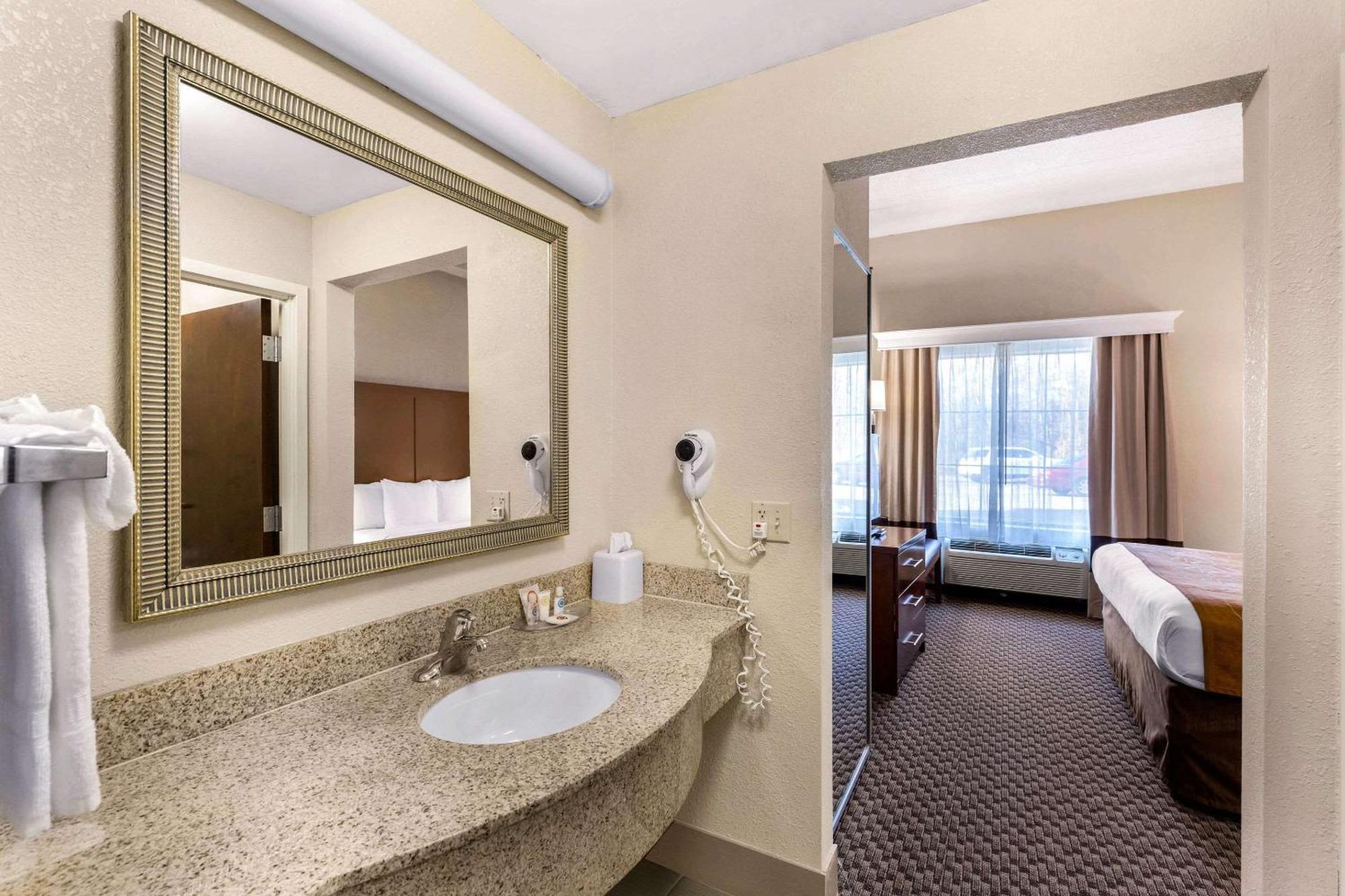Elkridge Comfort Suites Columbia Gateway מראה חיצוני תמונה