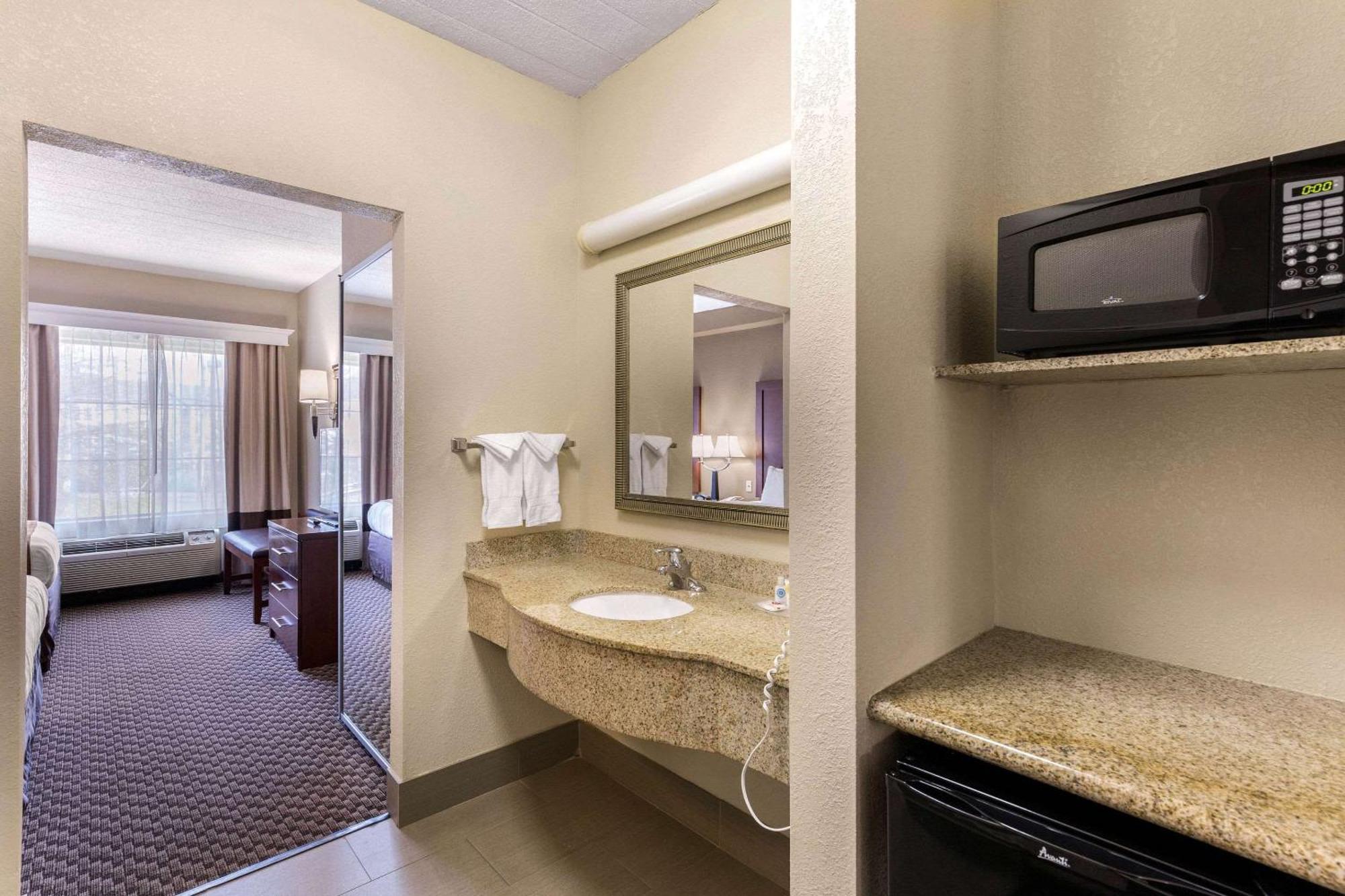 Elkridge Comfort Suites Columbia Gateway מראה חיצוני תמונה